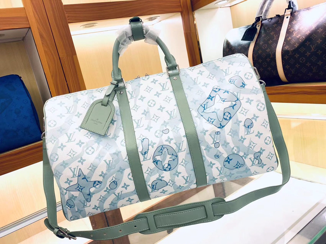 LV bag 681